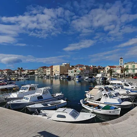 Srima *lxxx * Appartement Vodice